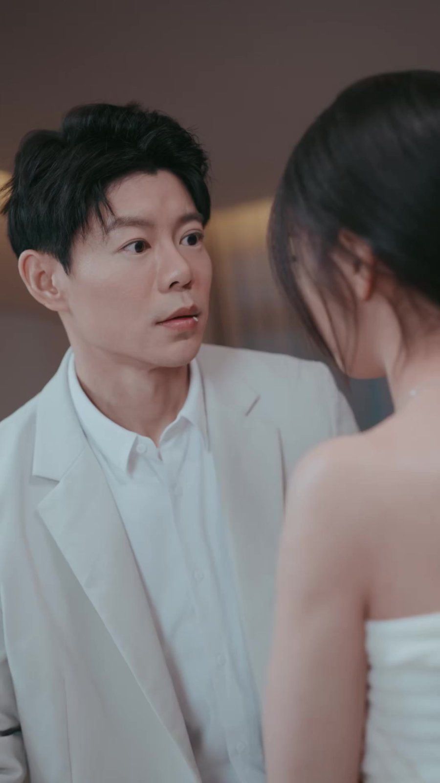 春风藏爱意（爱意暖暖）高清海报